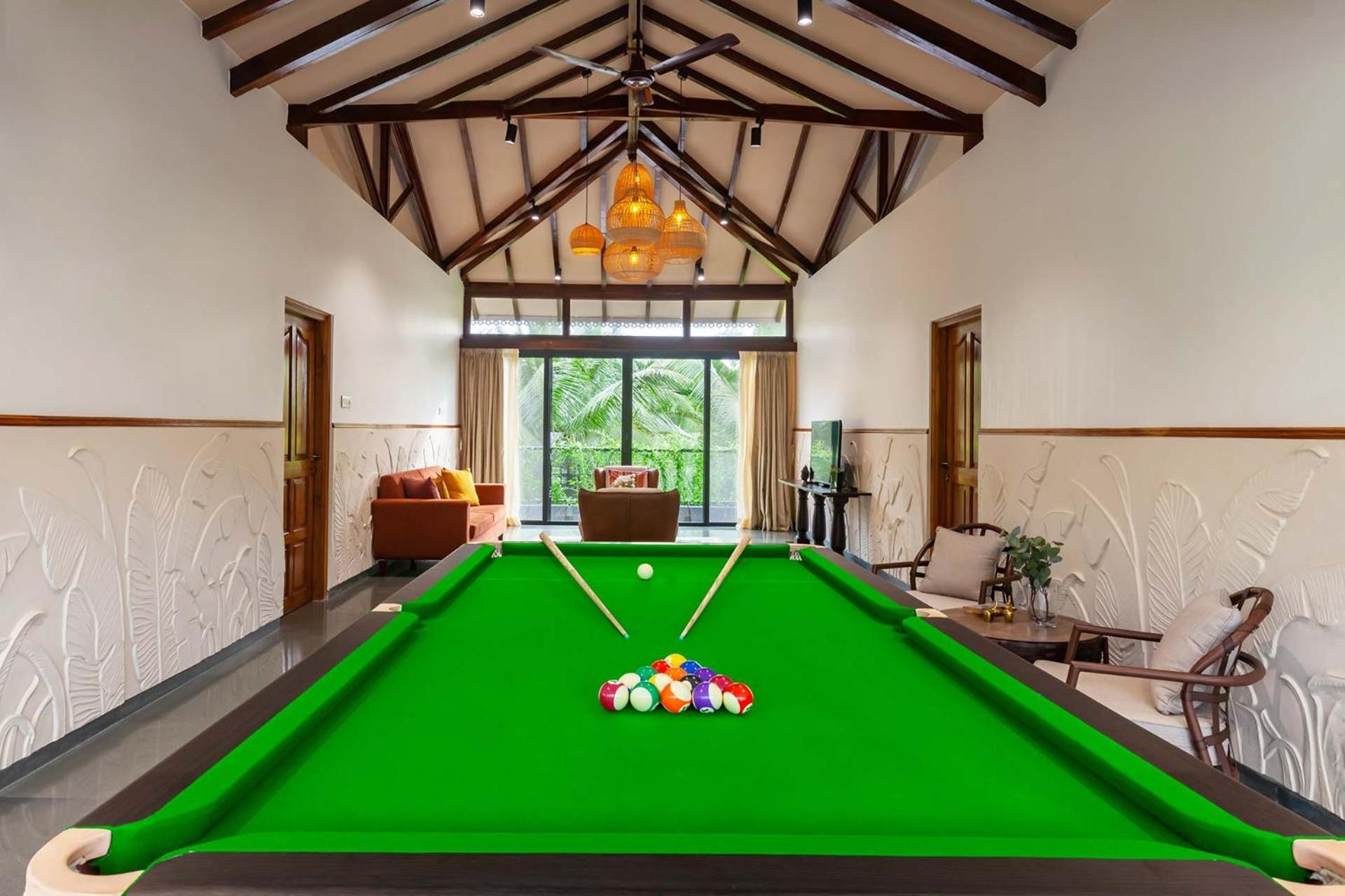 Villa Sereno By Stayvista - An Elegant And Entertaining Retreat Featuring A Swimming Pool, Outdoor Jacuzzi, Modern Interiors, And A Snooker Table Алибаг Екстериор снимка