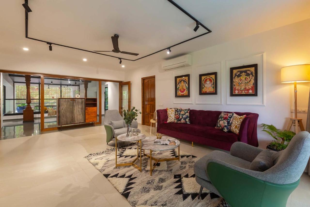 Villa Sereno By Stayvista - An Elegant And Entertaining Retreat Featuring A Swimming Pool, Outdoor Jacuzzi, Modern Interiors, And A Snooker Table Алибаг Екстериор снимка